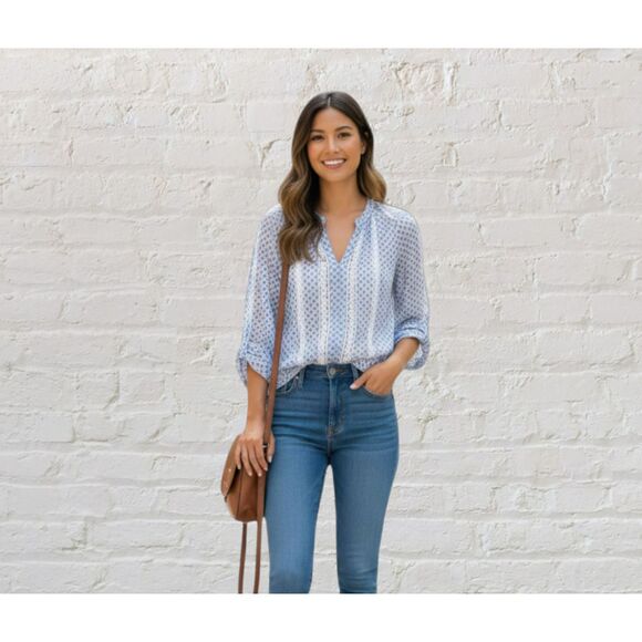 Counterparts Blue White Crochet Geometric Print Blouse Hi Low Hem Size M - Picture 1 of 11